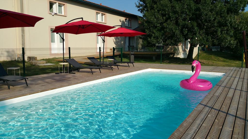 Kyriad Libourne Saint Emilion Exterior foto